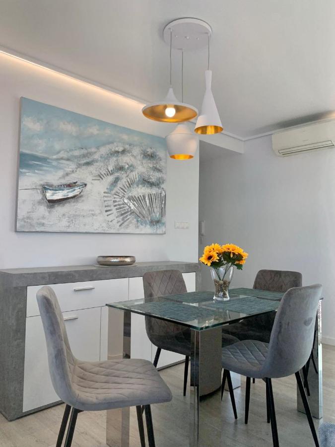 Apartamento Superior Alay En Puerto Marina Playa Benalmádena Exterior foto